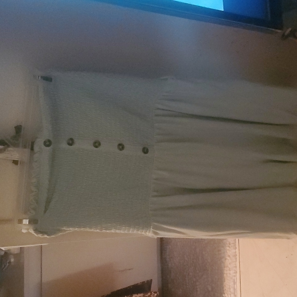 Mint color shorts jumper very cute brand new